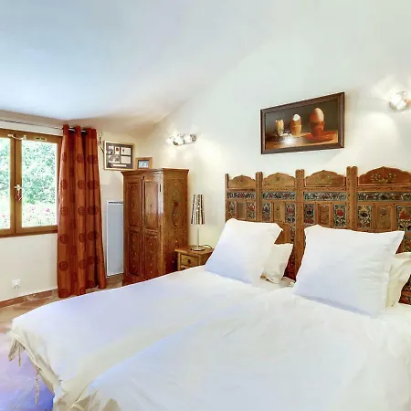 Villa 2